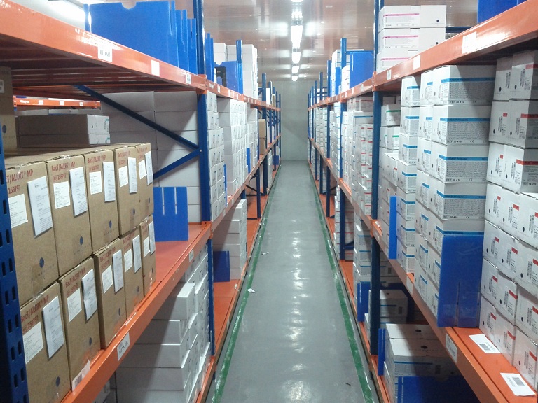 物流設(shè)備對(duì)貨架發(fā)展的影響
.jpg 濟(jì)南貨架.jpg